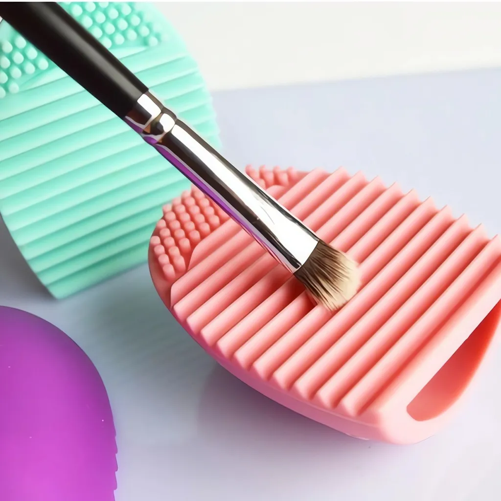 ESSENTIALS Silicone Brush Limpiador de Brochas