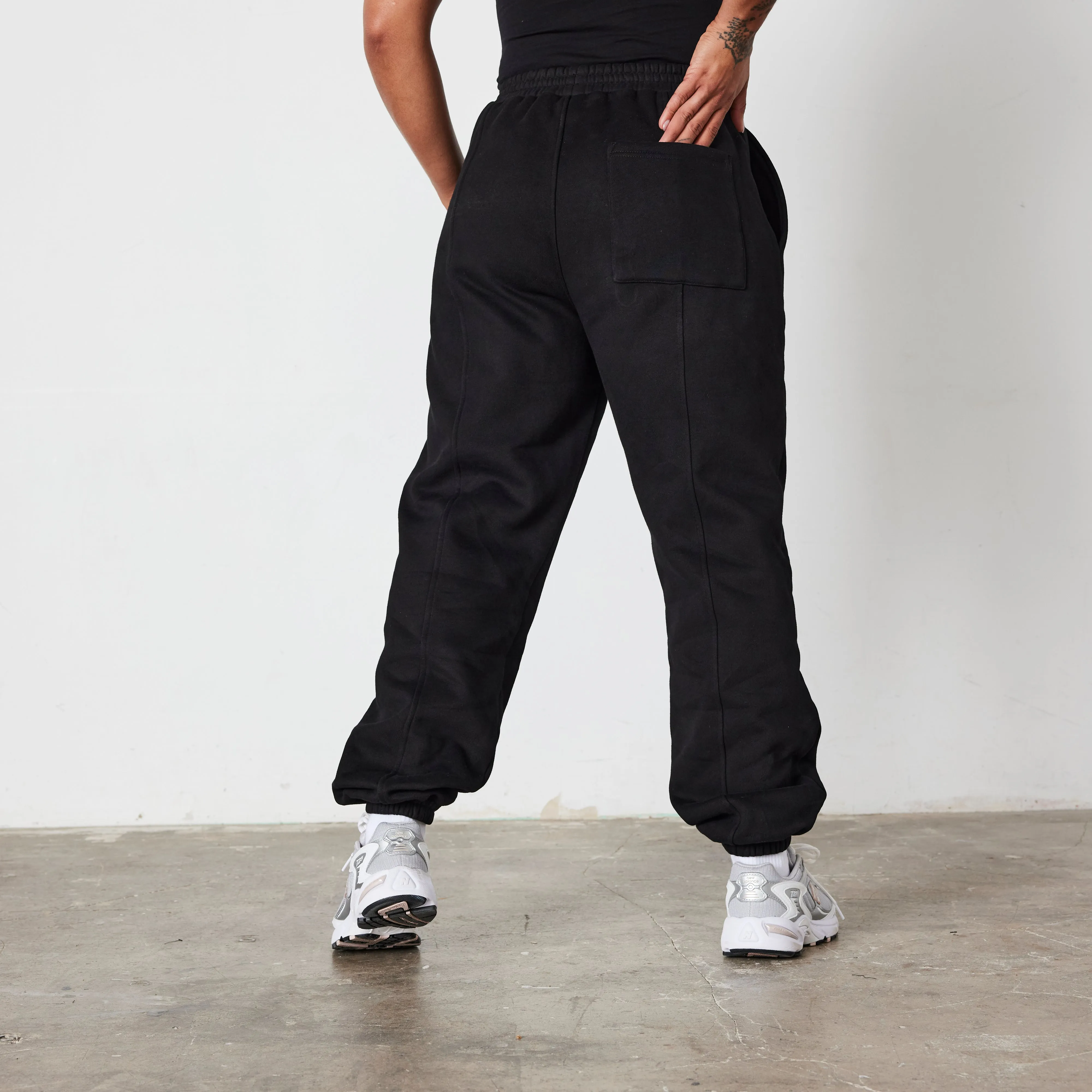 Vanquish Jet Black VQFIT Oversized Sweatpants